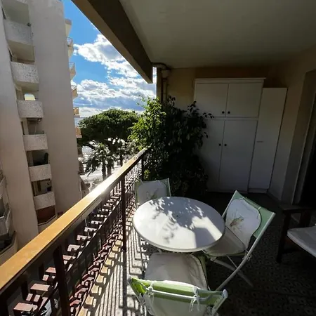 Amazing Studio In Les Pins With A Large Terrasse & Seaview Parking Apartment